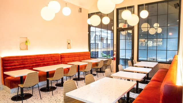 Tu Restaurant