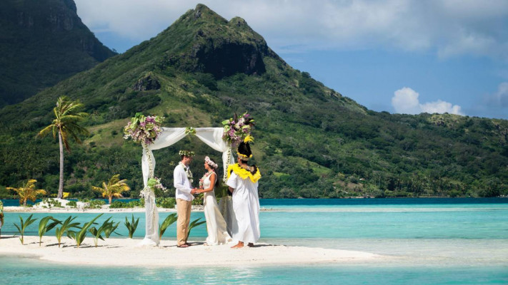 Four Seasons Resort Bora Bora