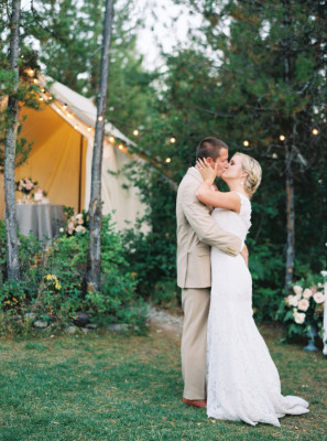 Glacier Park Weddings at Great Northern Resort