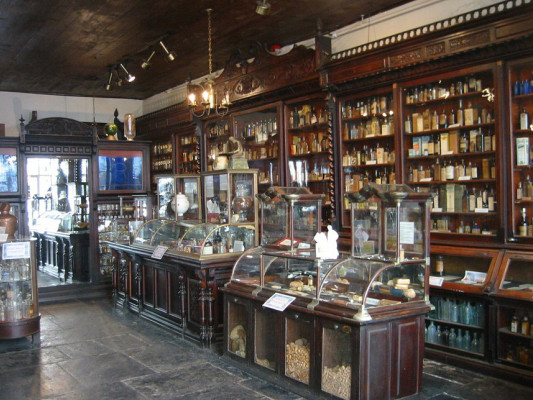 New Orleans Pharmacy Museum