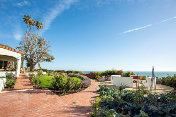 Historic Doheny House