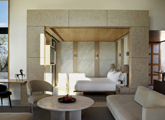 Amanzoe