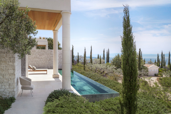 Amanzoe