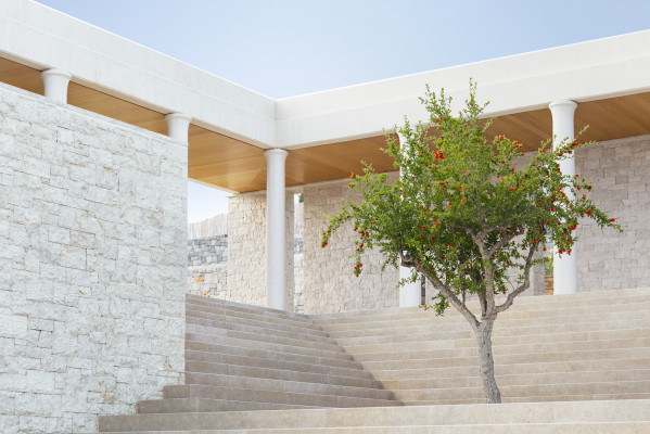 Amanzoe