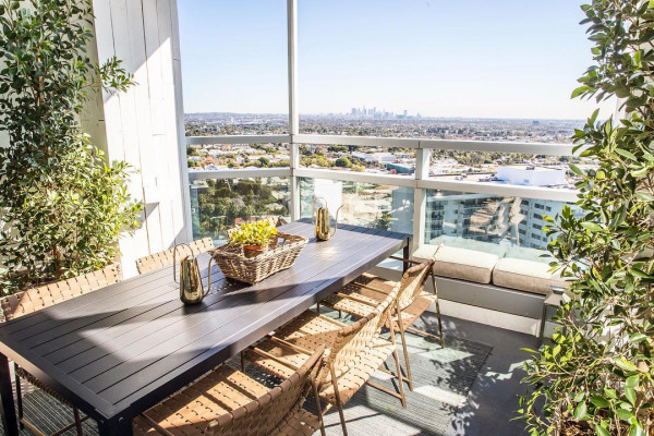 Hills Penthouse West Hollywood