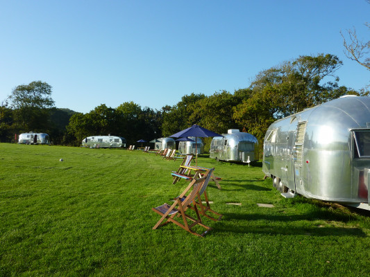 Vintage Vacations Airstream Field