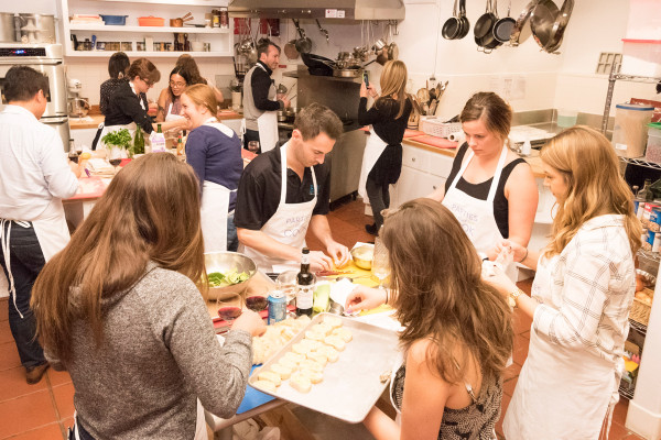 Parties That Cook Kitchen