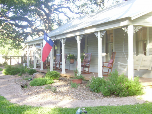 Gruene Estate