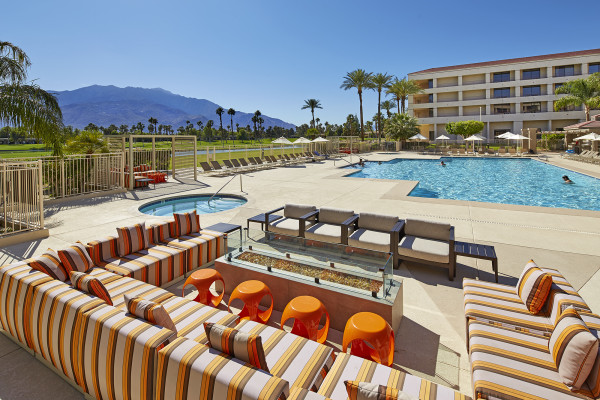 Doubletree by Hilton Palm Spring Golf Resort