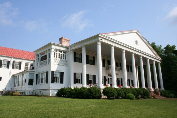 Historic Rosemont Manor