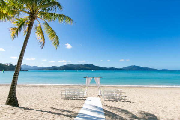 Hamilton Island Catseye Beach