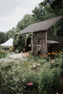 Caswell Farm & Wedding Barn