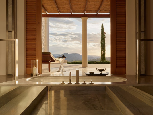 Amanzoe