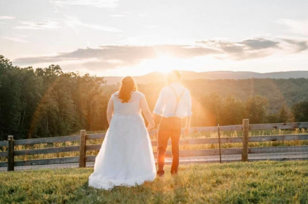 Dogwood Meadows Event Barn