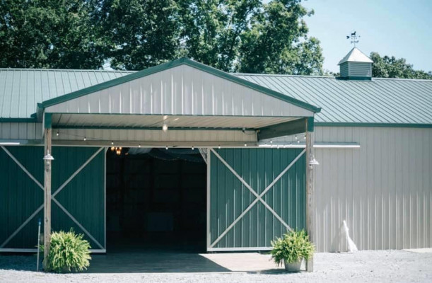 Dogwood Meadows Event Barn