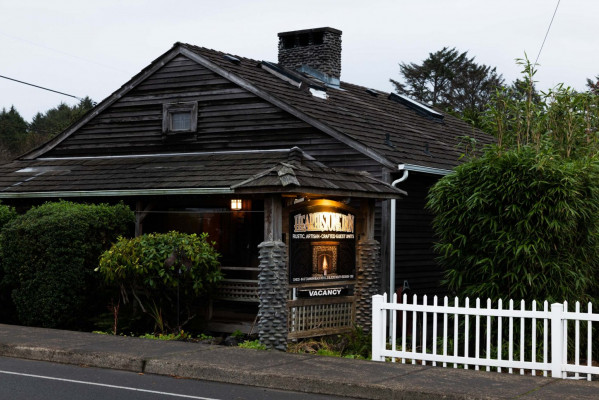 Cannon Beach Hotel Collection