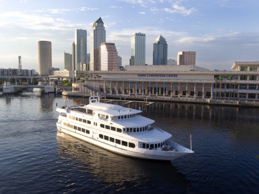 Yacht StarShip