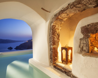 Canaves Oia Suites