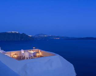 Canaves Oia Suites