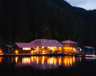 Nimmo Bay Wilderness Resort