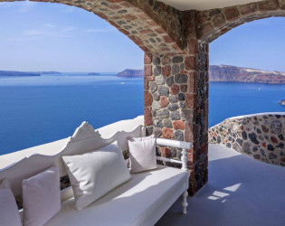 Canaves Oia Suites