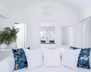 Canaves Oia Suites