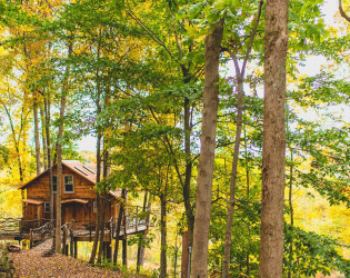 The Grand Barn at The Mohicans