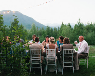 Glacier Park Weddings at Great Northern Resort