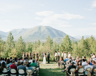 Glacier Park Weddings at Great Northern Resort