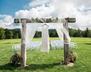 Bellevue Barn at Carlisle Place