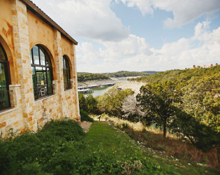 Rough Hollow Yacht Club & Pavilion