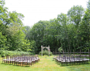 Caswell Farm & Wedding Barn