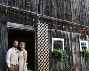 Caswell Farm & Wedding Barn