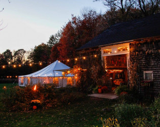 Caswell Farm & Wedding Barn