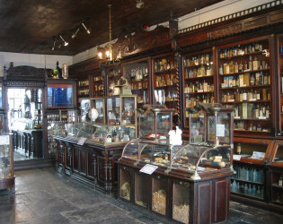 New Orleans Pharmacy Museum