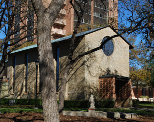 Little Chapel in-the-Woods