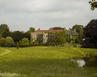 Narborough Hall Gardens