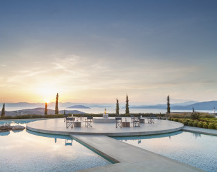 Amanzoe