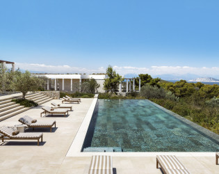 Amanzoe