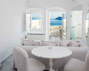 Canaves Oia Suites