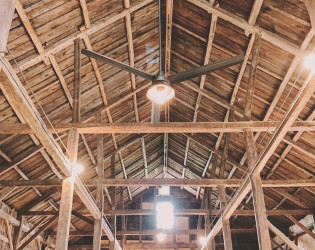 Cunningham Farm: Barns & Estate Venue