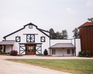 The Barns at Summerfield Farms