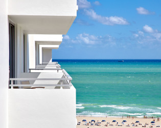 Loews Miami Beach