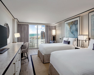 Loews Miami Beach