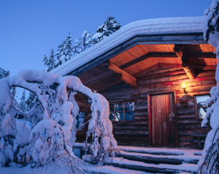 Kakslauttanen Arctic Resort