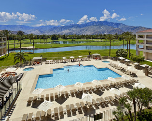 Doubletree by Hilton Palm Spring Golf Resort