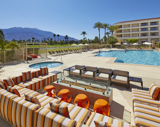 Doubletree by Hilton Palm Spring Golf Resort