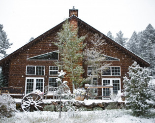 Meadow Creek Lodge & Event Center