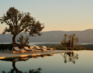 Amanzoe