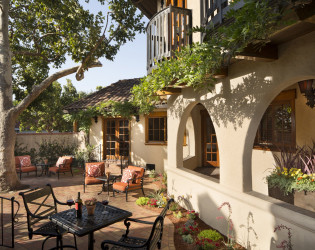 Rancho Caymus Inn